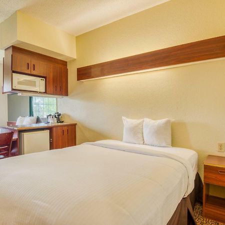 Trident Inn & Suites, Baton Rouge (Adults Only) Prairieville Eksteriør billede