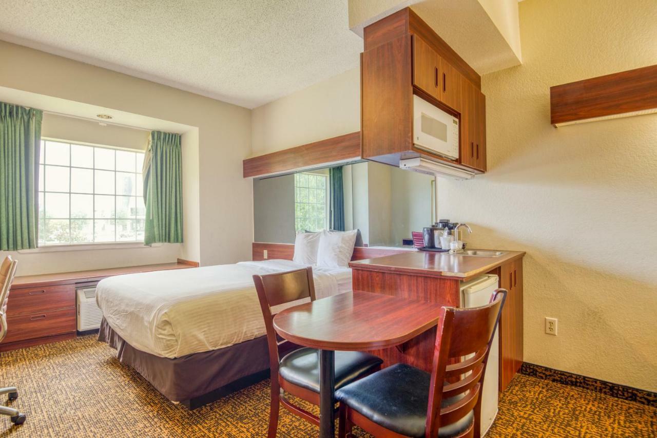 Trident Inn & Suites, Baton Rouge (Adults Only) Prairieville Eksteriør billede
